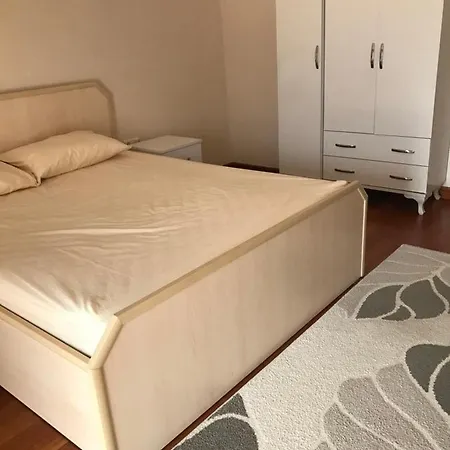 Проживание в семье Sengul Villa Мармарис