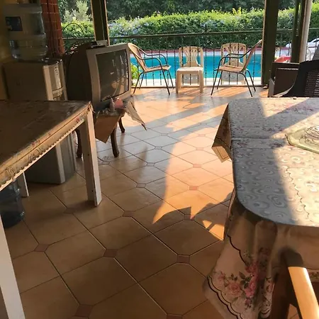 Проживание в семье Sengul Villa